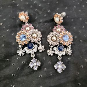 Chloe+Isabel earrings